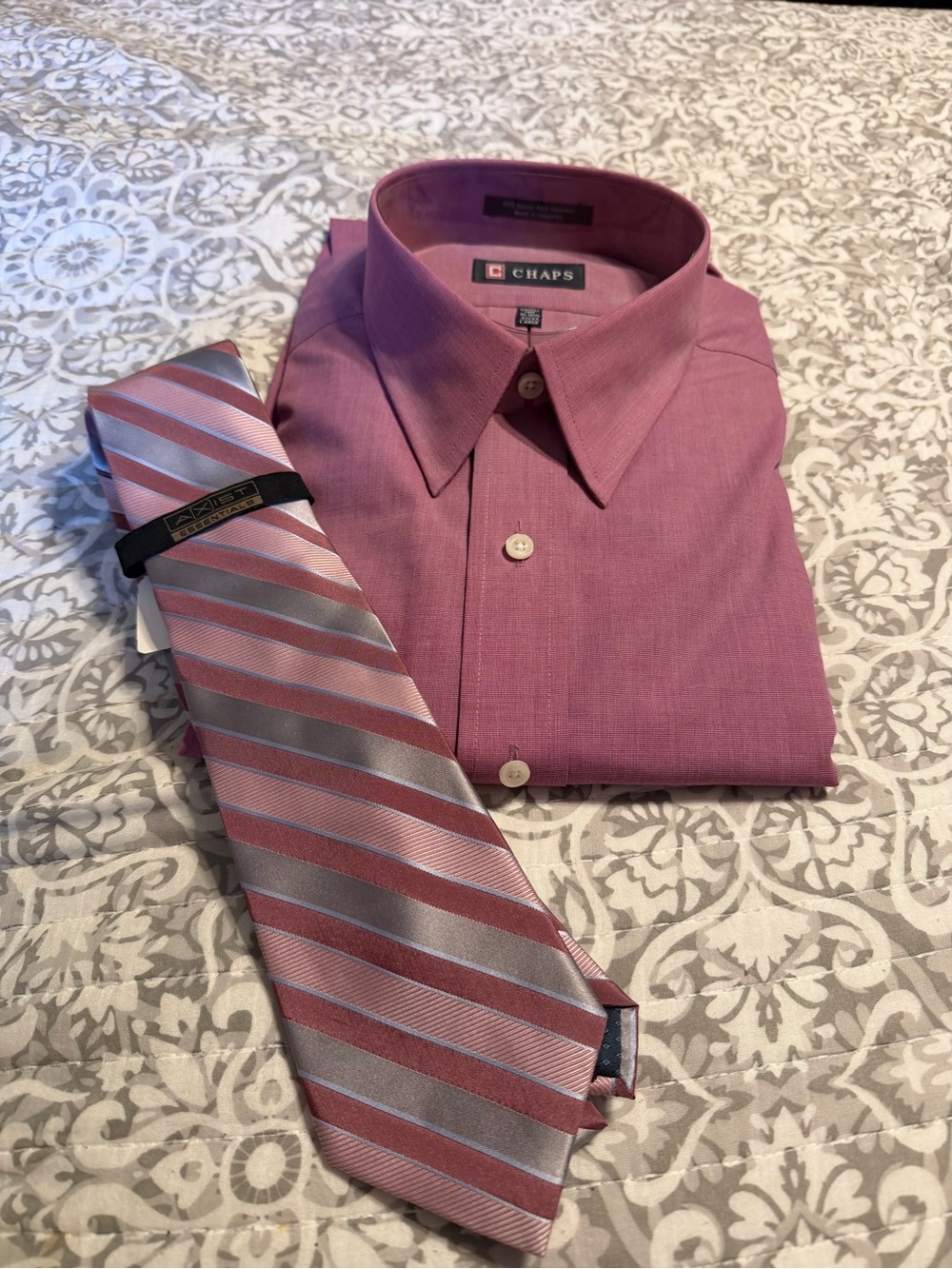 Chaps Men's Dress Shirt in Dusty Rose with Coordinating Tie.